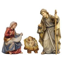 MA Holy Family-Mary sitting