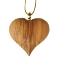 Herz Olivholz mit braunerKordel-Halsschmuck