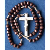 Rosary with barocque cross 4,5cm maple